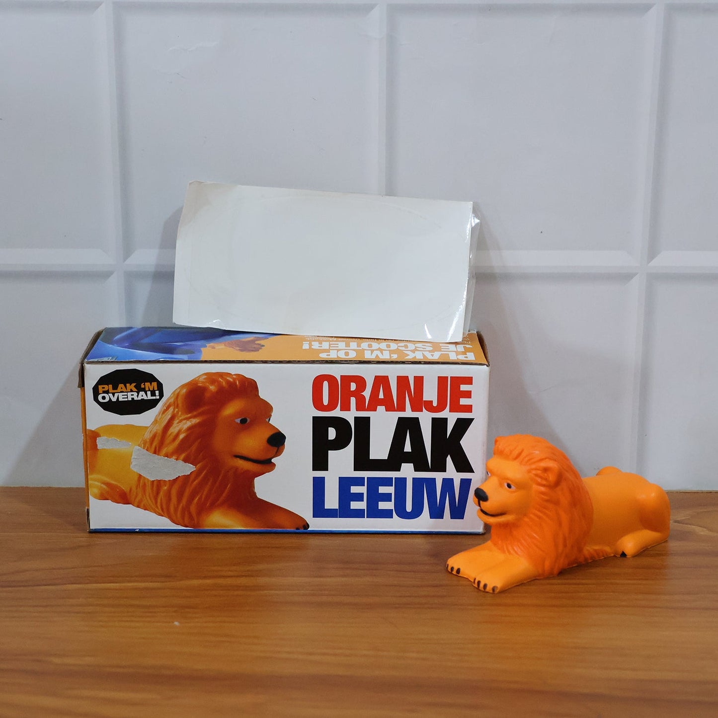 Premium Oranje Plak Leeuw Lion Car Dashboard Toy (1 Pc)