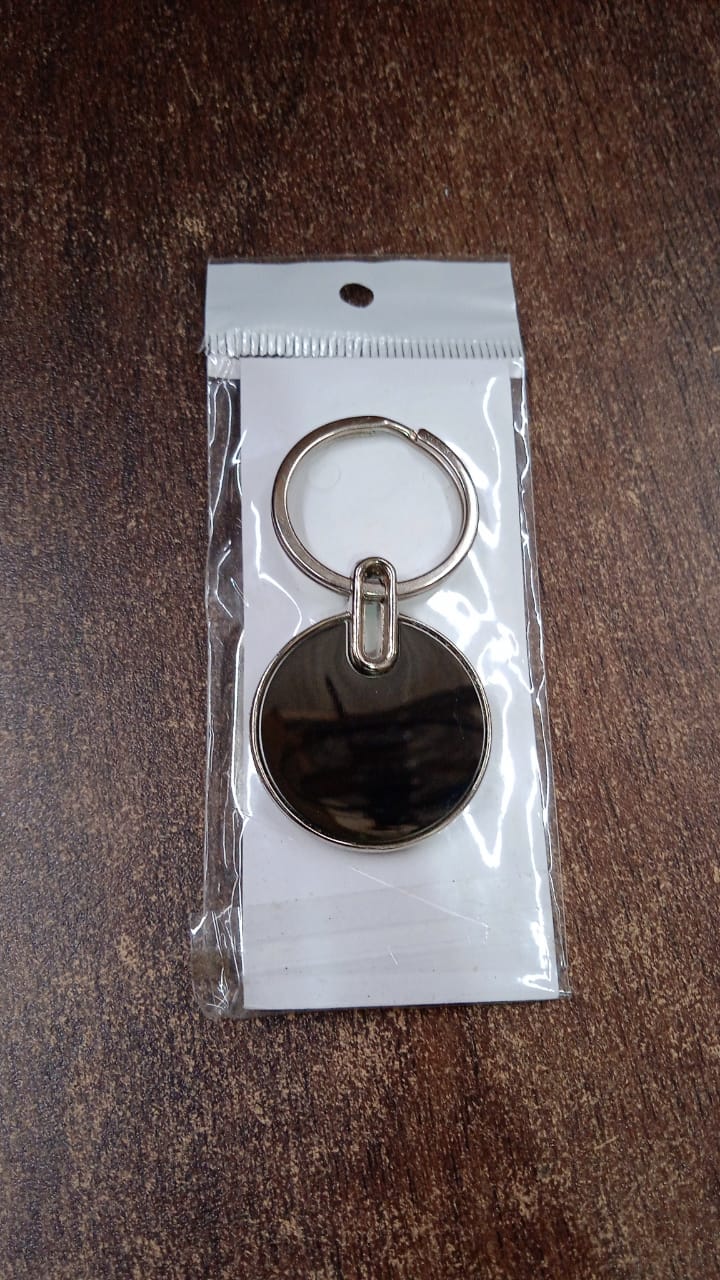 Sleek Black Round Metal Keychain (1 Pc)