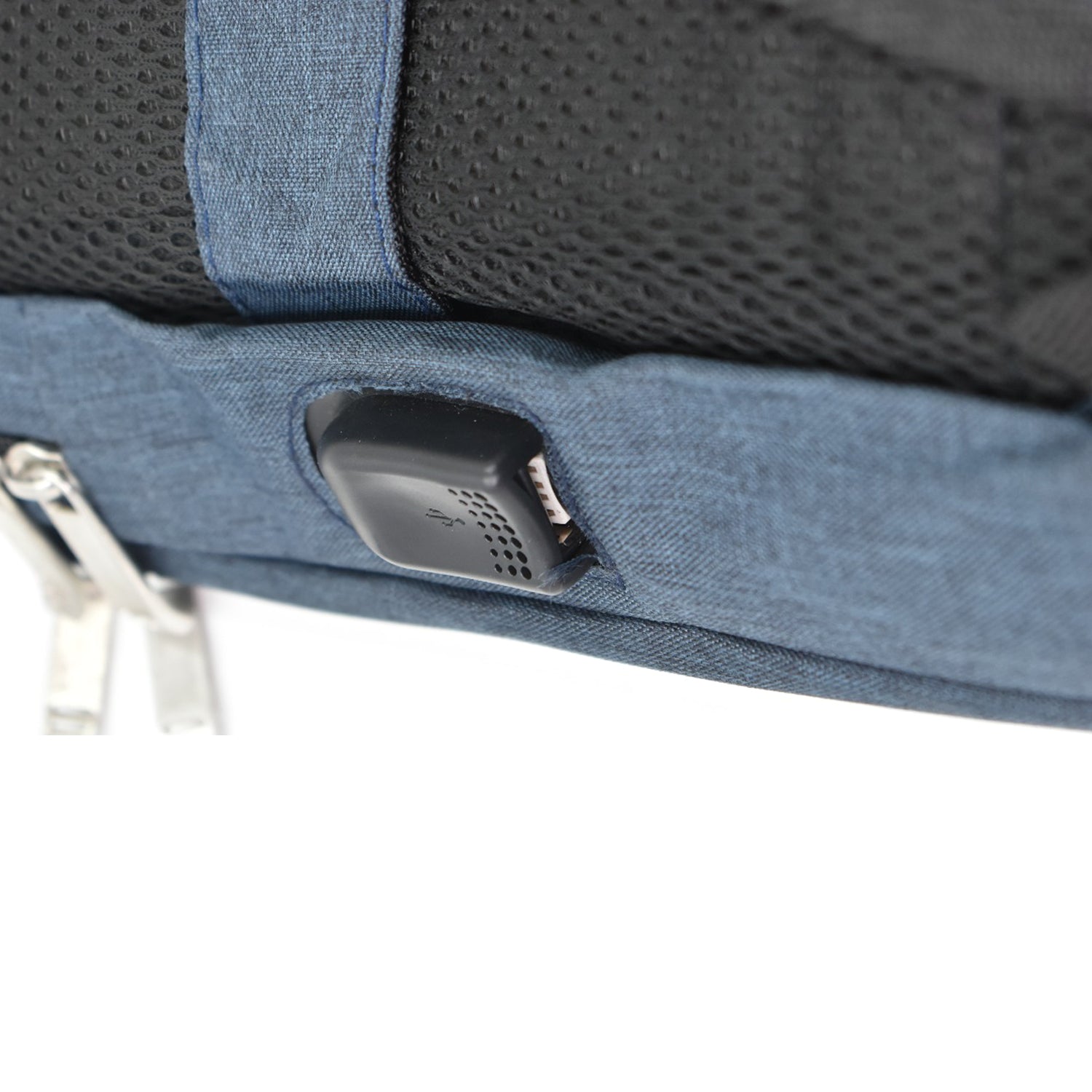 USB Point Laptop Bag used widely in all kinds of official purposes as a laptop holder and cover and make's the laptop safe and secure.