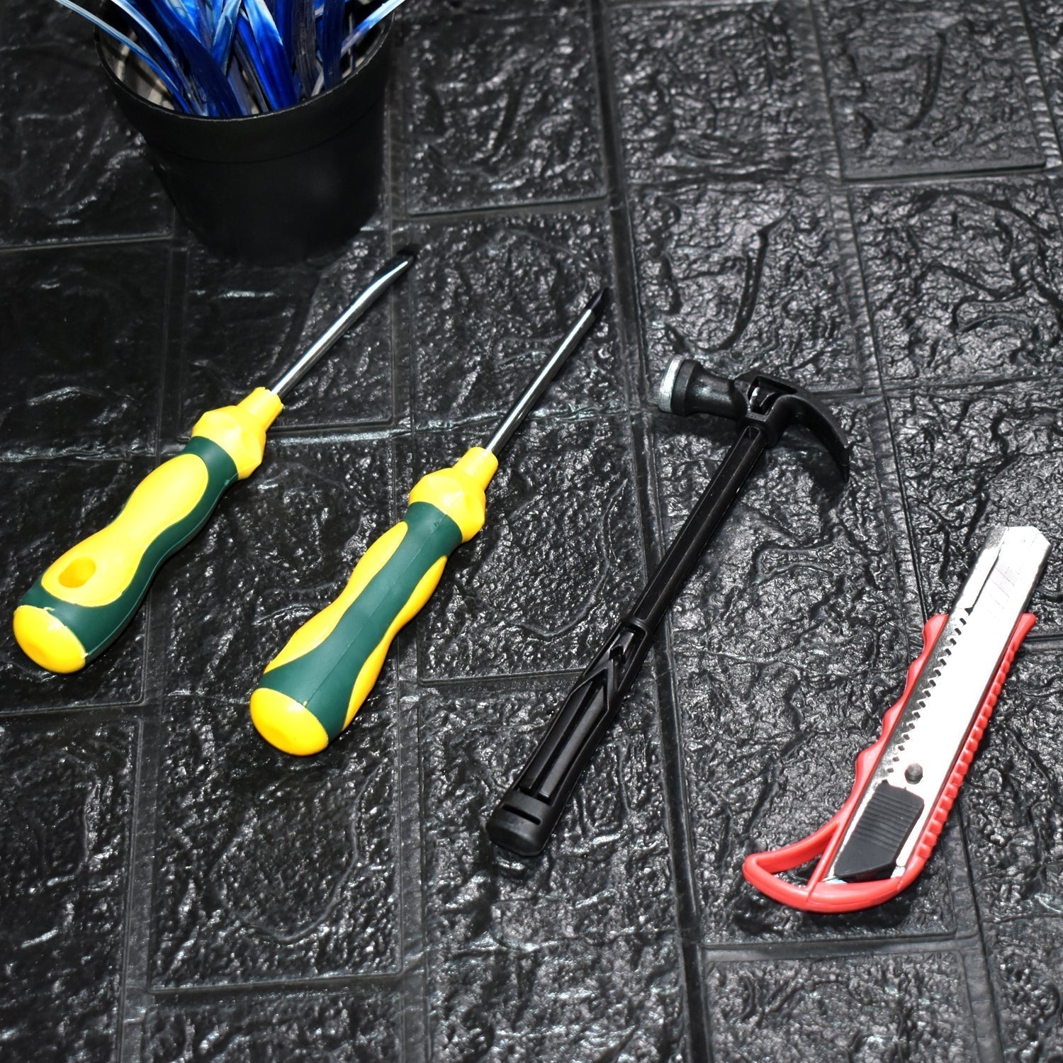 4 Pc Helper Tool Set used while doing plumbing and electrician repairment in all kinds of places like household and official departments etc.