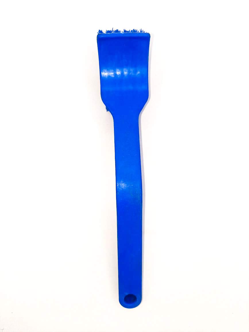 Plastic Wash Basin / Toilet Seat Cleaning Brush (Multicolour)