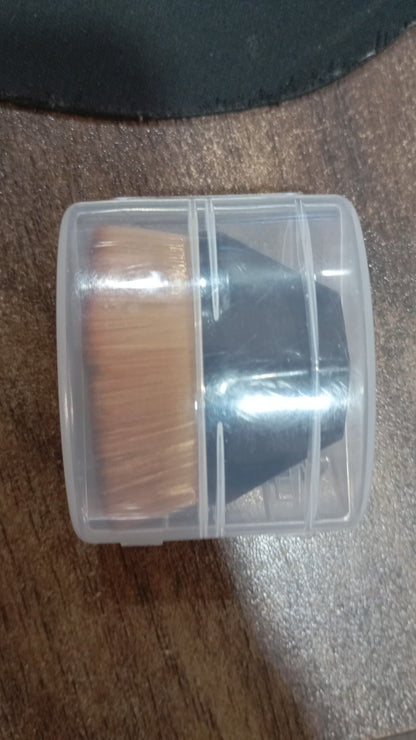 Perfect Foundation Makeup Brush with Portable Case (1 Pc)