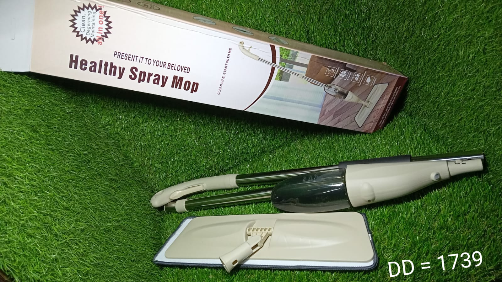 Floor Cleaning Spray Mop with Removable Washable Cleaning Pad