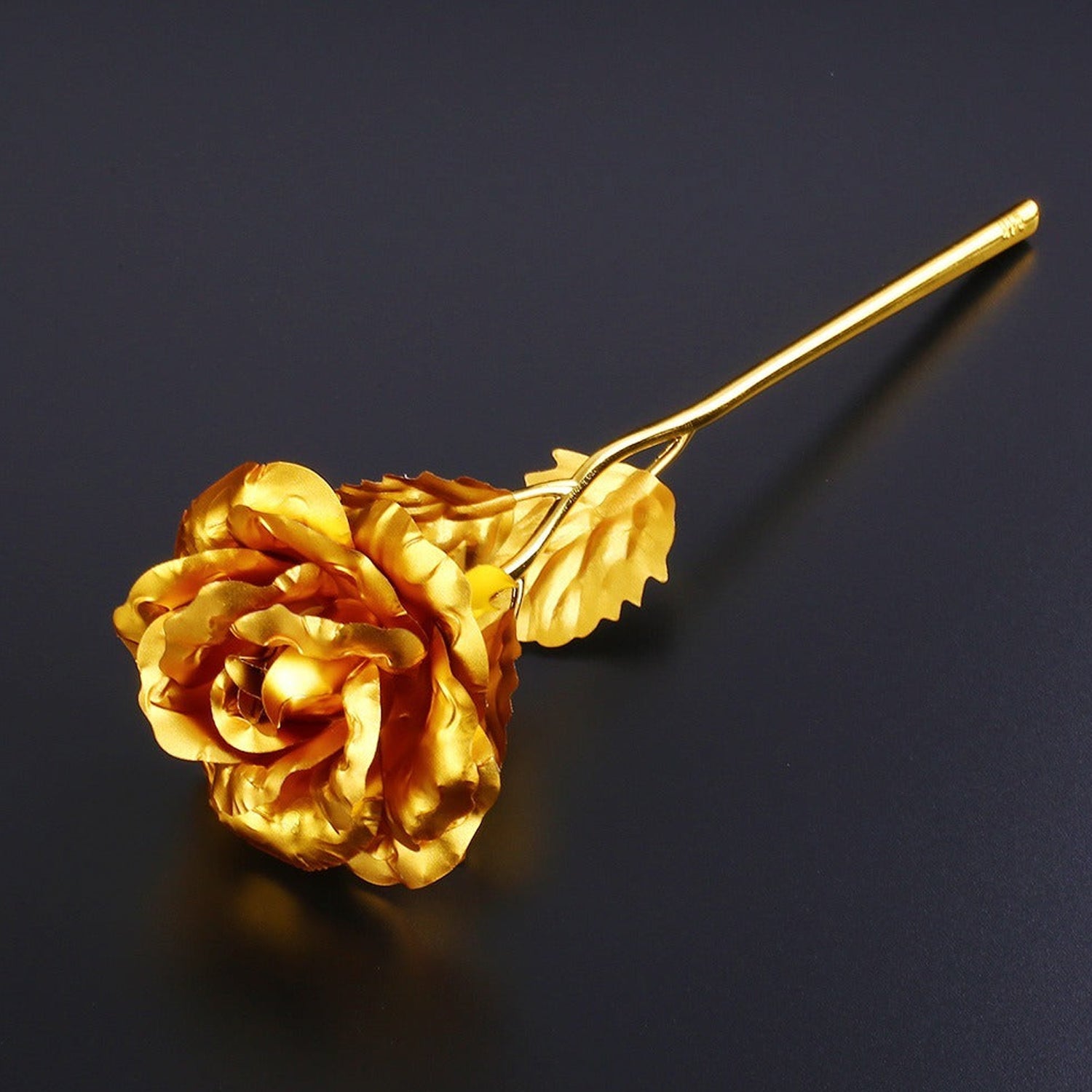 B Golden Rose is perfect for decorating homes, offices, cafes