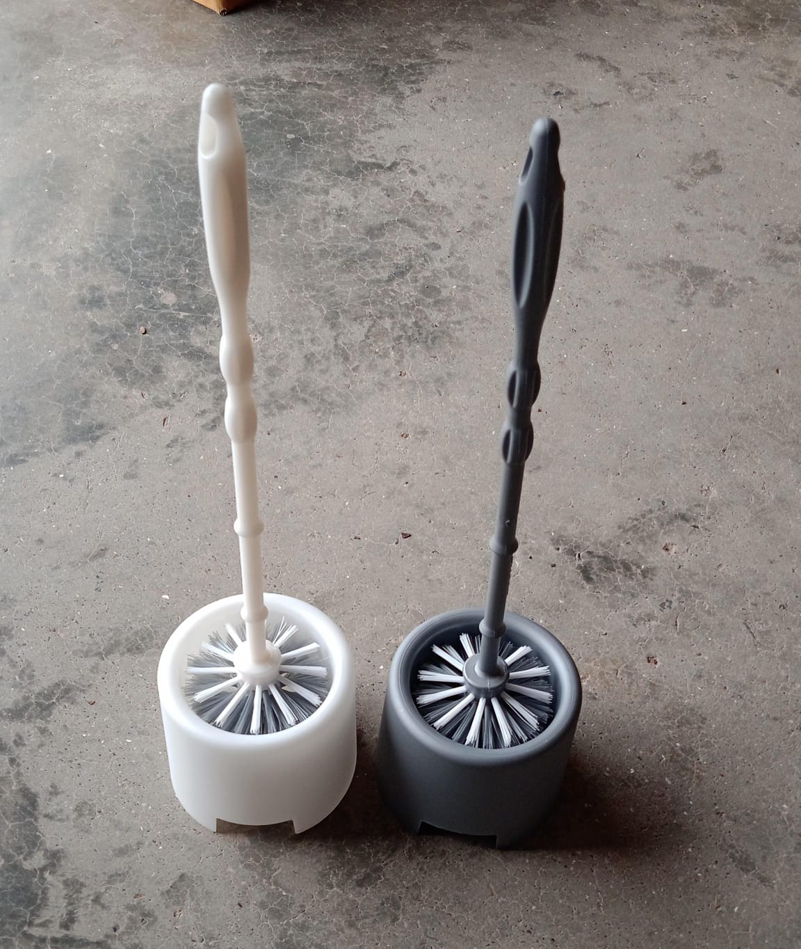 Toilet Cleaning Brush with Potted Holder