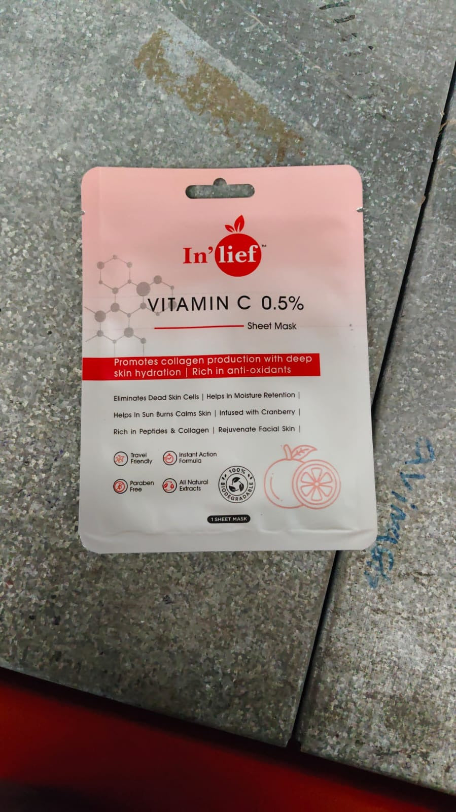 In’lief Vitamin C 0.5% Hydrating & Brightening Facial Sheet Mask (1 Pc)